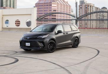 2022 Toyota Sienna XSE AWD Triad Van Ps-Garage